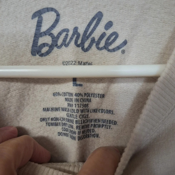 Barbie Womens Cropped Sweatshirt Long Sleeve Graphic Hairstyles Oatmeal Color - Picture 11 of 12